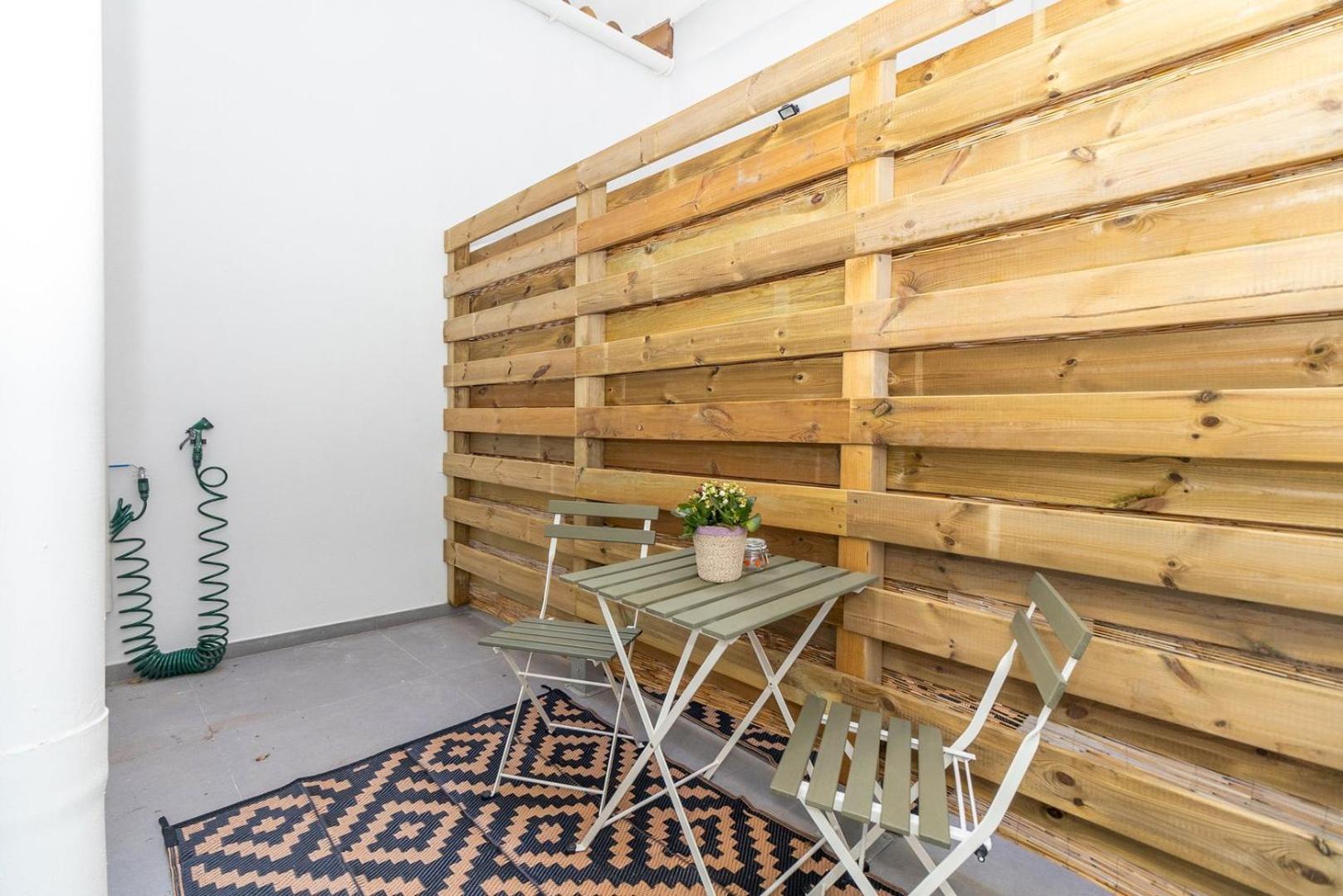 Guestready - Valencia'S Vibrant Malvarrosa Bagian luar foto